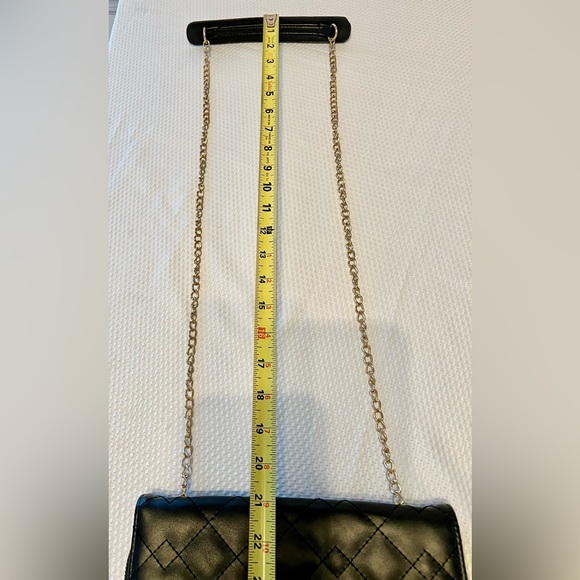 Crossbody bag - Picture 8 of 11
